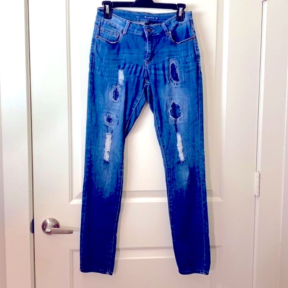 Nine Planet Distressed Medium Wash Long Skinny Denim Jeans 33 Waist,Preowned